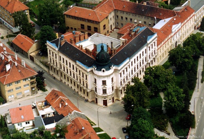 gymnazium-a-stredni-odborna-skola-zdravotnicka-a-zemedelsko-ekonomicka-vyskov_max30893